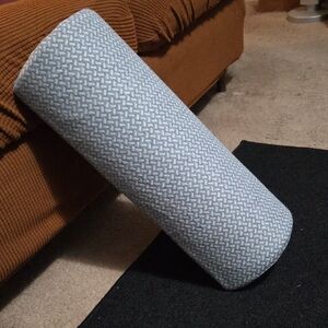 Tranquil Relax Knee Pillow